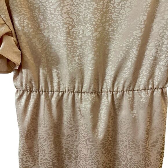 Saylor Brookey Jacquard Blush Pink Mini Ruffled Sleeves‎ Deep Dress V-Neck L NWT - Picture 15 of 16